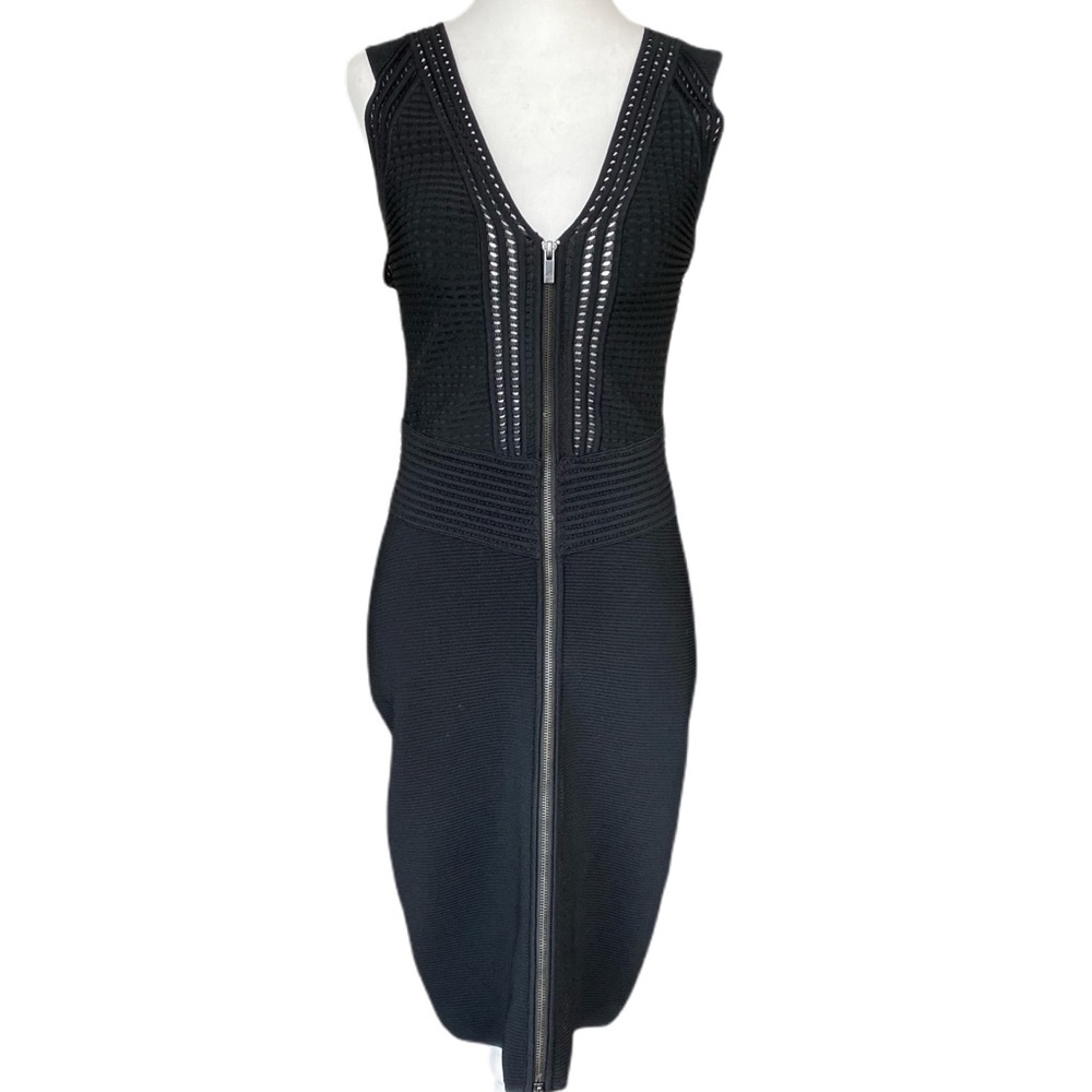 Diane Von Furstenberg Black Sleeveless Zip-Front Knit Sheath Dress
